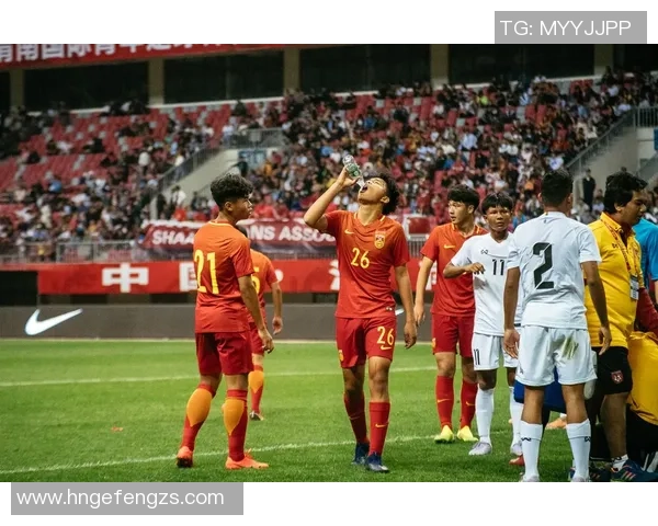 殷滨足球:探索青春力量与团队精神的完美结合之路